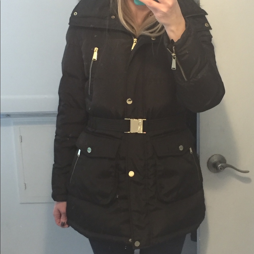 Michael kors winter puffer coat with belt